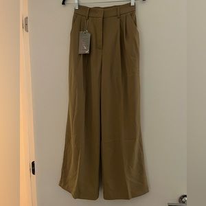Loose wide leg pants